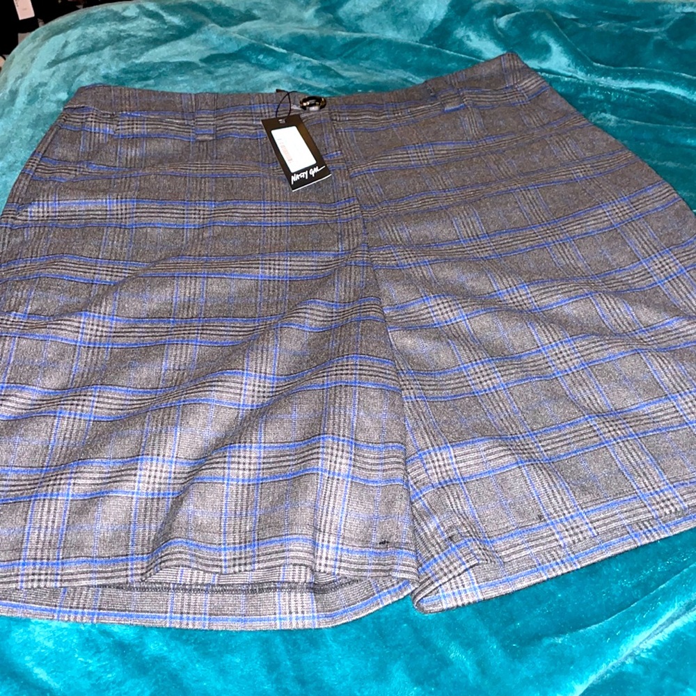 Oversized Tux shorts